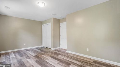 2912 Newcastle Ave, Silver Spring MD 20910-1216 exterior