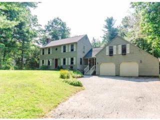 15 Meadowbrook Rd, Derry, NH 03038-4958