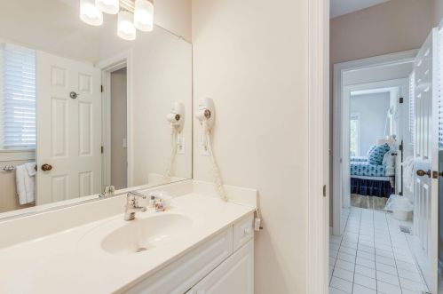 2307 Palm Blvd, Isle Of Palms SC  29451-2351 exterior