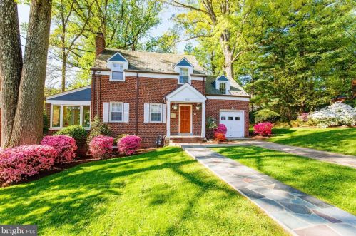 1516 Live Oak Dr, Silver Spring MD 20910-1543 exterior