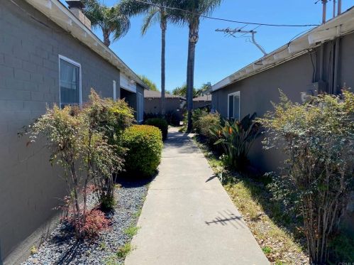11 Oxford St, Chula Vista CA  91911-3315 exterior