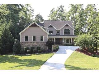 9144 Shorewood Pl, Catawba Heights, NC 28012-7635