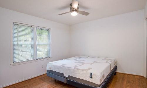 34 Arpege Way, Atlanta GA  30327-1020 exterior
