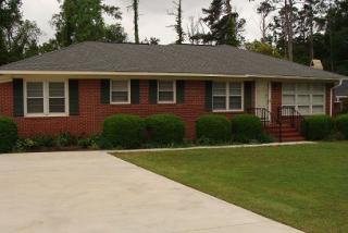 107 2nd Ave, Sandersville, GA 31082-1992