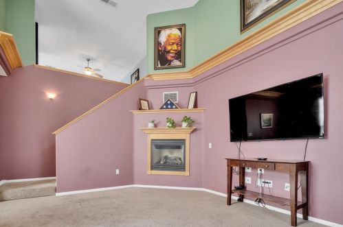 313 Connecticut Ave, El Cajon, CA 92020-3978
