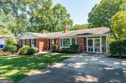 12811 Camellia Dr, Silver Spring, MD 20906-3317