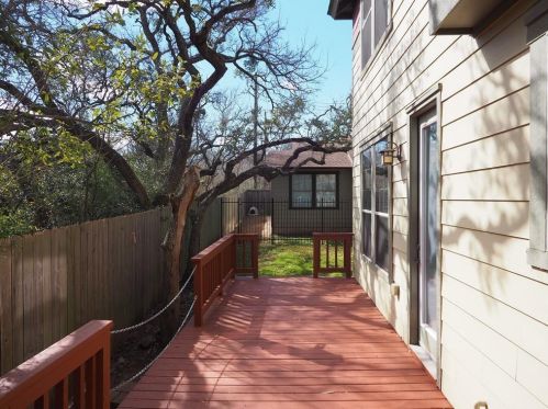 13604 Caldwell Dr, Austin TX  78750-2205 exterior