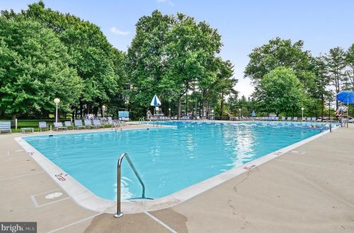 2917 Birchtree Ln, Silver Spring MD 20906-3032 exterior