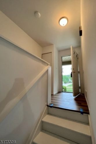 92 Wood Duck Ct, Hackettstown NJ  07840-3322 exterior