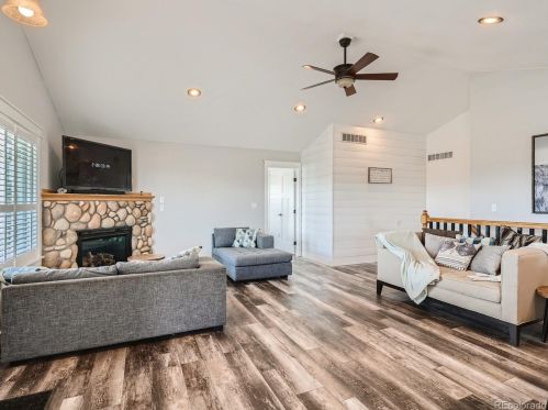 8286 Sun Country Dr, Elizabeth CO 80107-9354 exterior