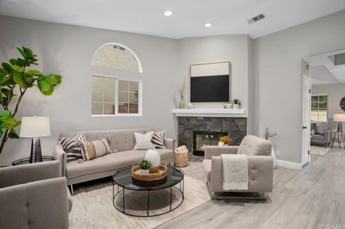 9309 Sierra Vista Cir, Pico Rivera, CA 90660-4686