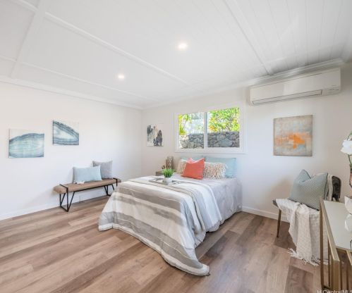 1346 Nehoa St, Honolulu HI  96822-3074 exterior