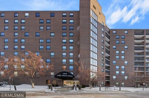 6615 Lake Shore Dr, Minneapolis MN  55423-2218 exterior