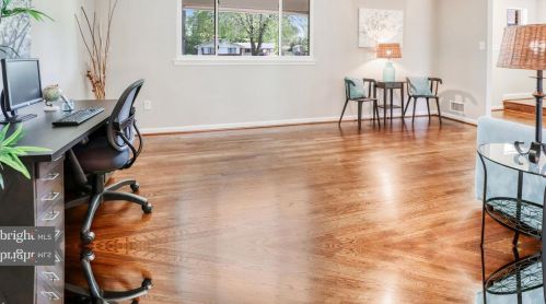 5502 Kings Park Dr, Springfield VA  22151-1106 exterior