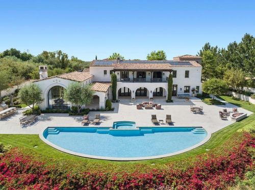 40 Echo Gln, Irvine, CA 92603-0423