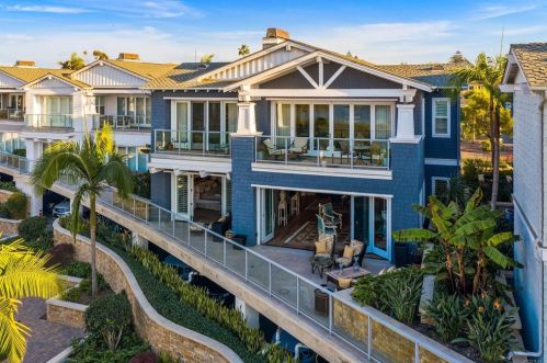 2333 Ocean St, Carlsbad, CA 92008-2225