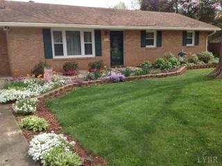 106 Mayfield Dr, Lynchburg, VA 24502-4424