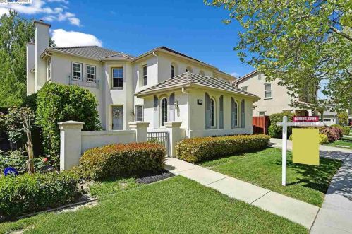 1674 Lagoon Rd, Pleasanton, CA 94566-3408