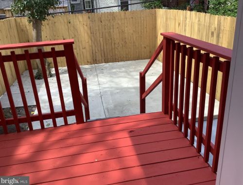 4816 10th St, Philadelphia PA  19141-3930 exterior