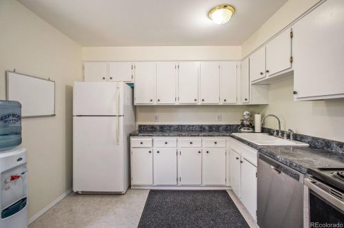 1680 Evanston St, Aurora CO 80014-3920 exterior