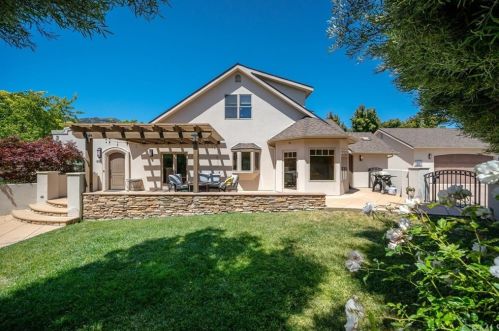 894 Murray Ave, San Luis Obispo, CA 93405-1737