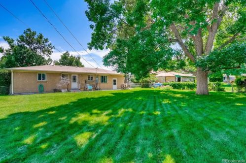 3327 Grand Ave, Englewood CO 80110-6319 exterior