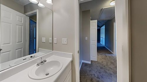 5920 Colonnade Dr, Rex GA 30273-5014 exterior