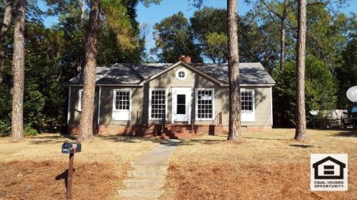 1205 Eager Dr, Albany, GA 31707-3859
