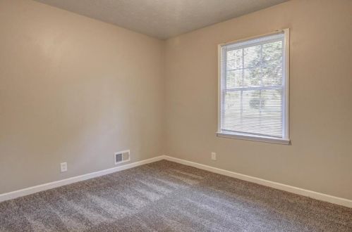 1766 Stag Dr, Conyers GA  30012-3643 exterior