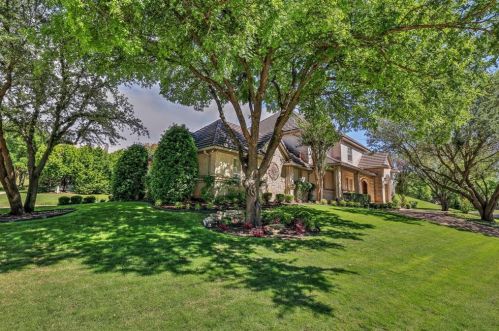 6401 Turnberry Dr, Fort Worth, TX 76132-4591