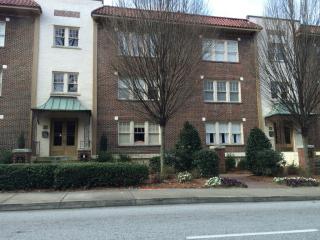 22 Collier Rd, Atlanta GA  30309-1739 exterior