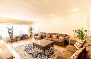 10773 Massachusetts Ave, Los Angeles CA  90024-5711 exterior