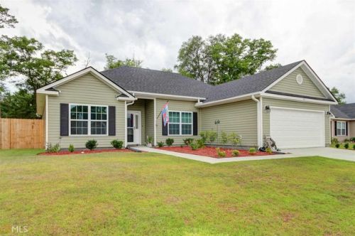 122 Windchime Ct, Pineora, GA 31312-6707