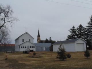 210 2nd St, Freeport, MN 56331-9036