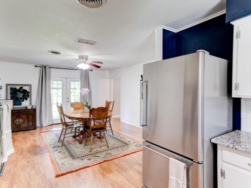 5621 Wedgworth Rd, Fort Worth TX  76133-2806 exterior