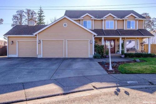 3832 Firwood Cir, Albany, OR 97322-5840