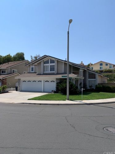 21035 Kensington Ln, El Toro, CA 92630-5838