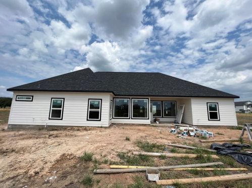 607 Angus Trl, Angleton TX 77515-9833 exterior