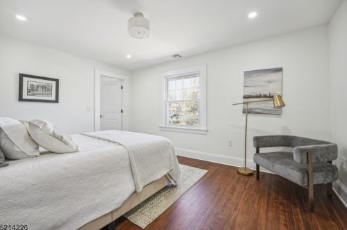 28 Courter Ave, Maplewood NJ  07040-2817 exterior