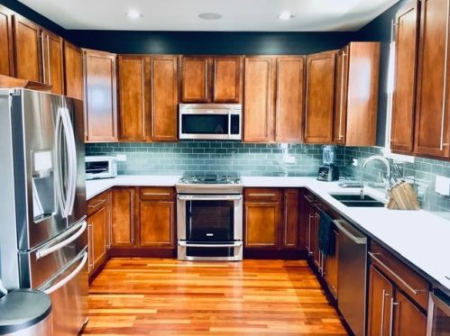 1909 Lockwood Ave, Chicago, IL 60639-4274