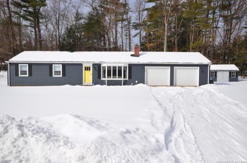 8 Muriel Dr, Granby, CT 06035-2017
