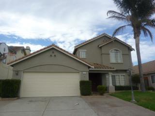 1907 Newcastle Dr, Salinas, CA 93906-5002