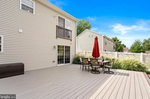 80 Clearview Ave, Trenton NJ  08619-1216 exterior