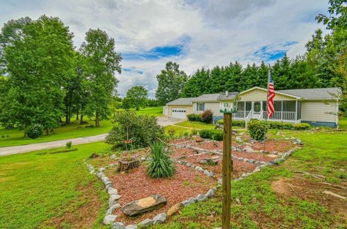 26 Candover Ct, Dahlonega, GA 30533-8280