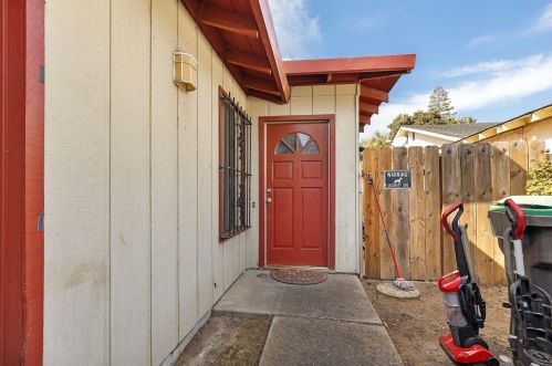 8303 Don Ave, Stockton, CA 95209-2300