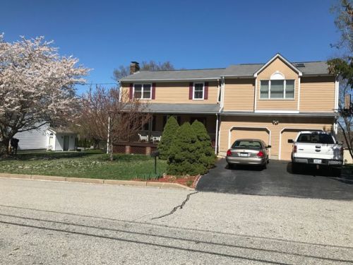 9 Barbaras Way, Lincoln, RI 02865-1431