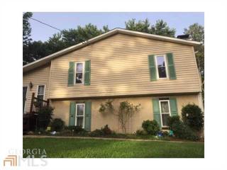 2666 Timber Valley Dr, Douglasville, GA 30135-1856