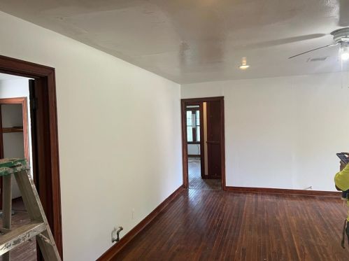 116 San Jacinto St, Conroe TX  77301-2842 exterior