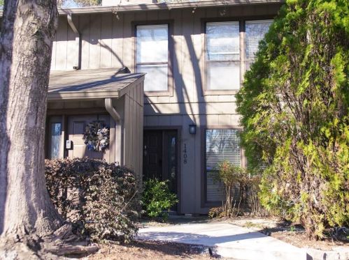 1408 Cumberland Ct, Smyrna GA  30080-8658 exterior