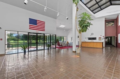 33 Putter Dr, Wallingford CT  06492-5046 exterior